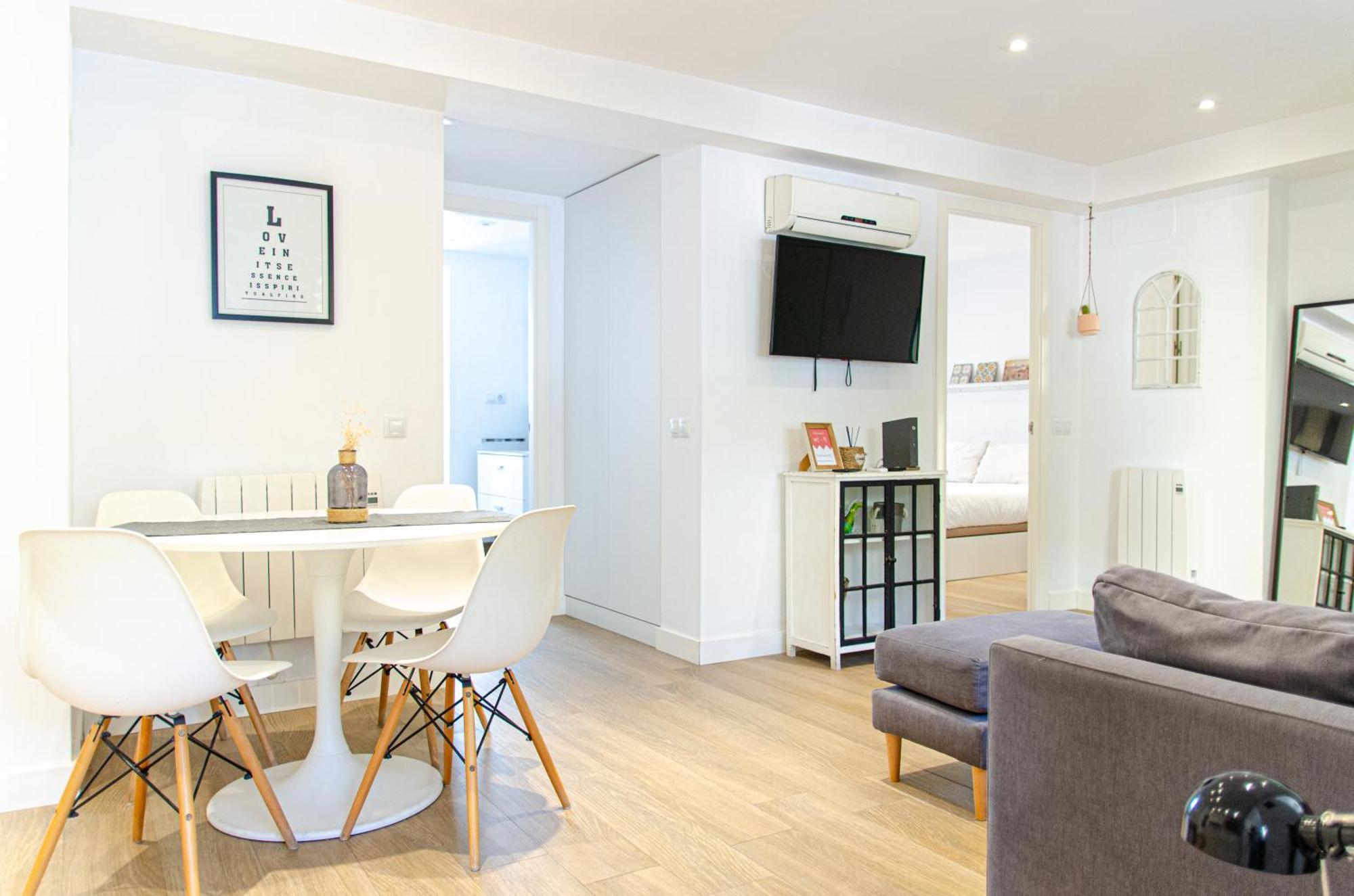 Apartamento Moderno En Triana 2 Dormitorios Y Aire Acondicionado Sevilla Exterior foto