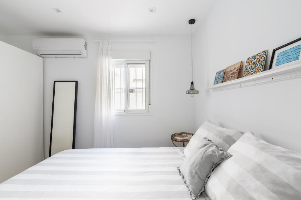 Apartamento Moderno En Triana 2 Dormitorios Y Aire Acondicionado Sevilla Exterior foto