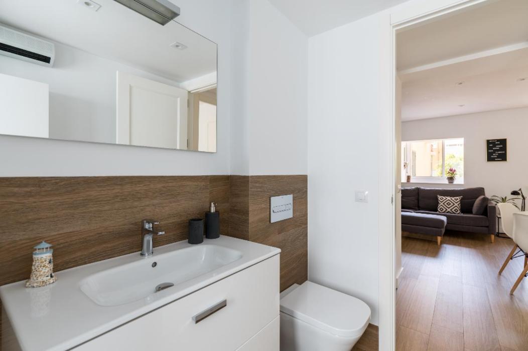 Apartamento Moderno En Triana 2 Dormitorios Y Aire Acondicionado Sevilla Exterior foto